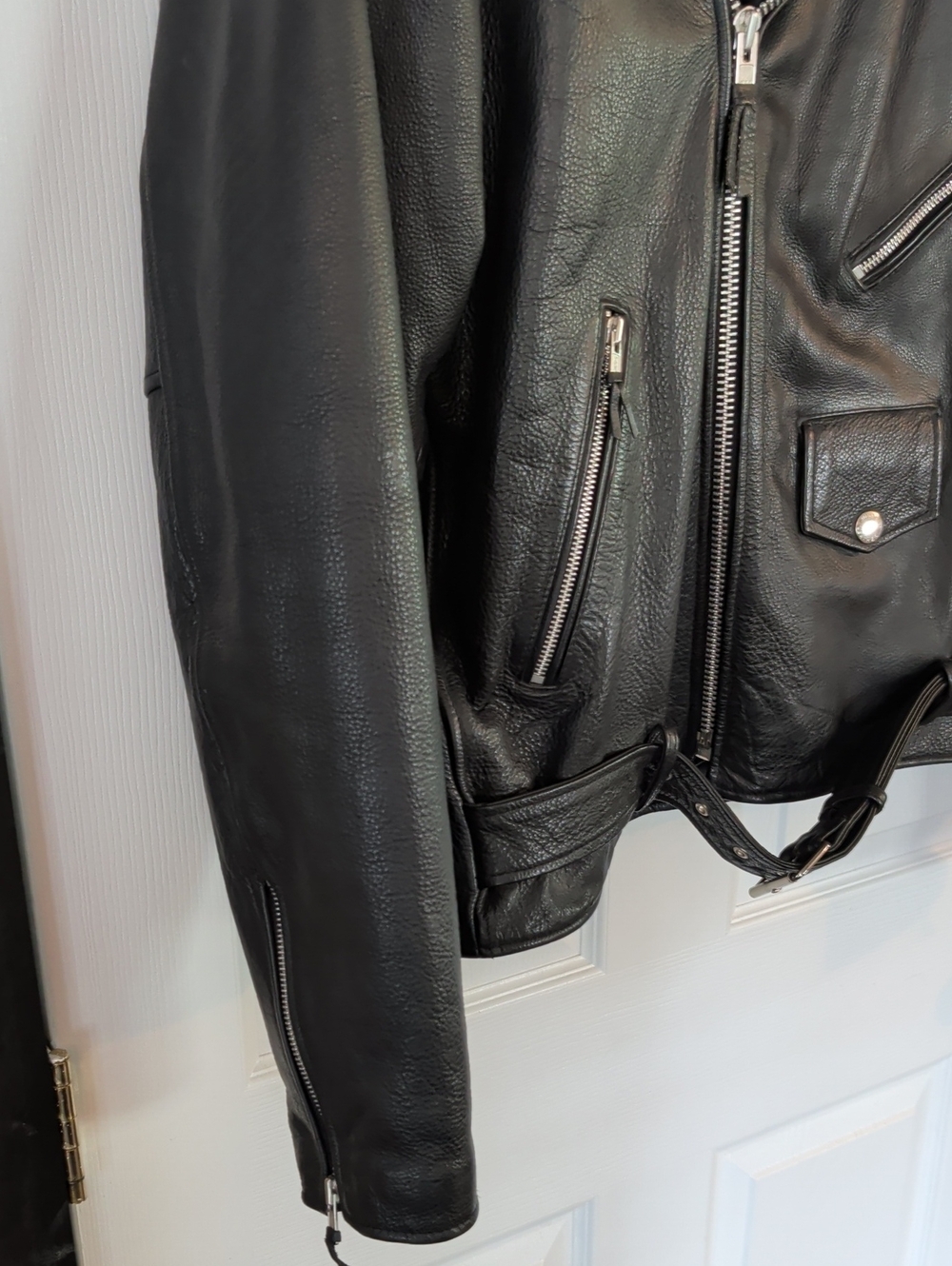 Men's Wilson’s Black Leather Motorcycle Jacket Size Large - Picture 3 of 16